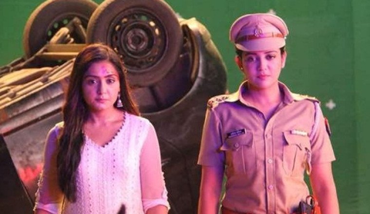 Haseena Malik's Heroic Act: Gulki Joshi Rescues Yuvika in 'Vanshaj' Drama