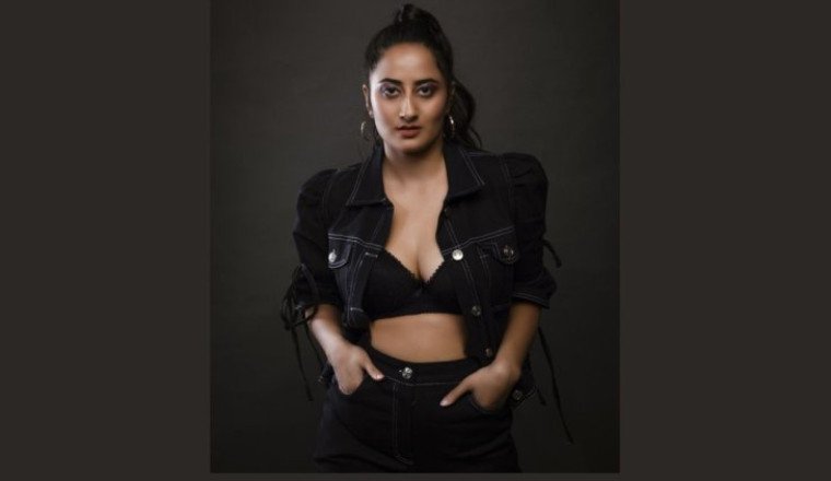 Prachi Sharma to Take the Lead in Upcoming Kannada Film 'Swati Nakshatra'