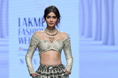 Diana Penty Stuns as the Highlight at Lakme Fashion Week 2023