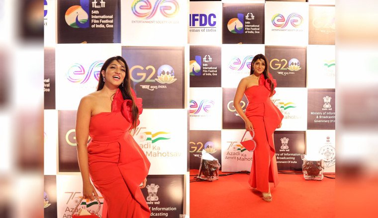 Actress Iti Acharya attends IFFI 2023, shares her happy experience for her fans