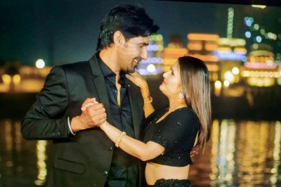 Shravan Sagar and Anjali Raghav Set the Stage Ablaze in 'Bharkhama' - Cinematic Brilliance or Harmonious Symphony?