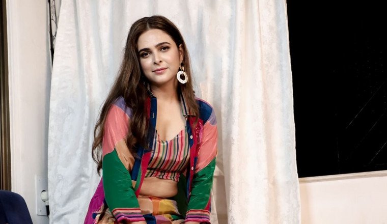 Madhurima Tuli breaks the internet with her latest pictures on the internet oozing 'Bohemian vibes'