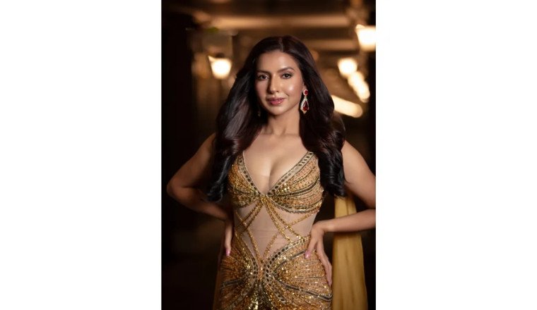 Anuradha Tiwari-From Army Wife to Empowerment Advocate – Semi-Finalist at Mrs. India Inc Season 5