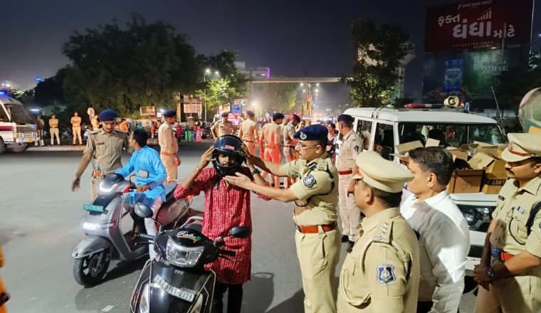 Clear Premium Water and Ahmedabad Police join to promote road safety with a helmet distribution drive