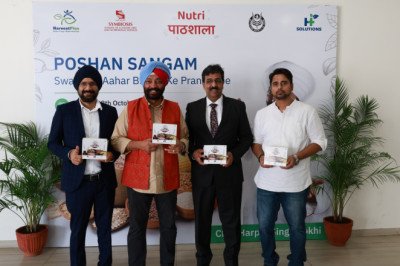 Celebrity Chef Harpal Singh Sokhi Inspires the Next Generation of Young Chefs through HarvestPlus Solutions’ Poshan Sangam Recipe Competition