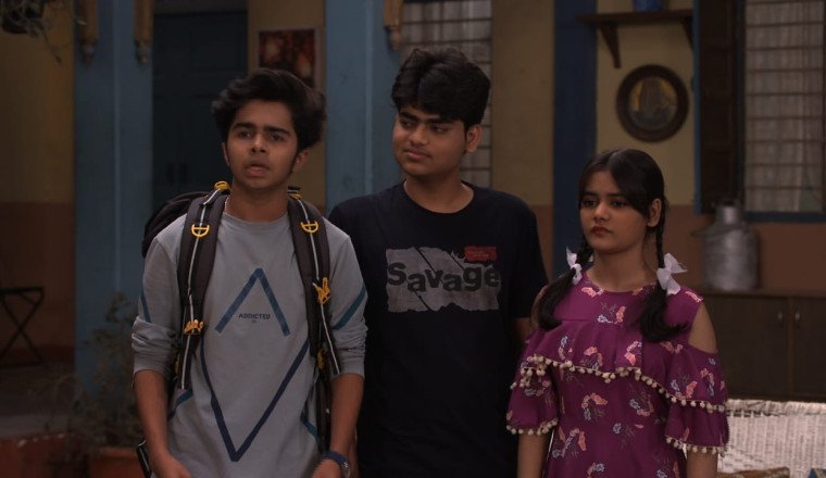 Happy Ki Ultan Platan: Happu’s Family Struggles with Phone Addiction but Learns a Valuable Lesson