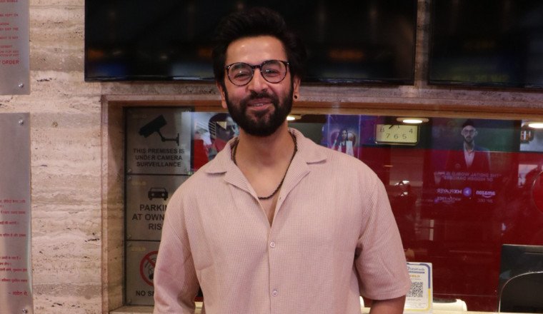 Citadel Actor Shashank Vyas spotted at webseries Swipe Crime Screening