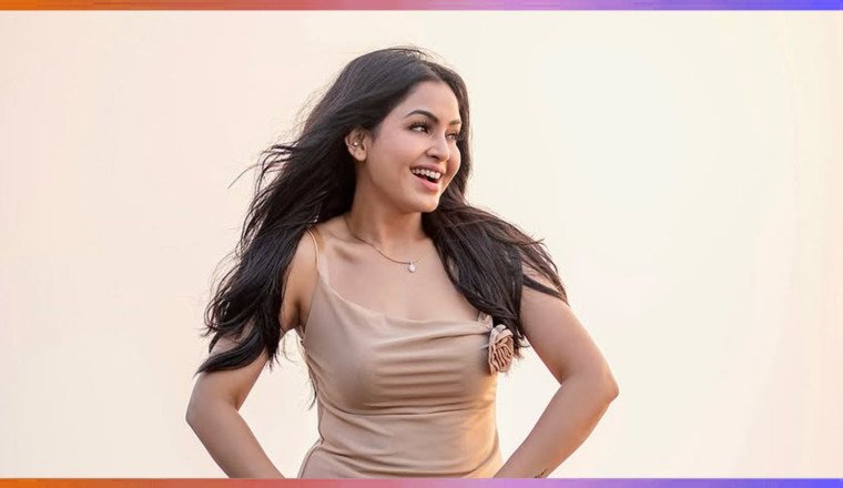 Shubhangi Atre, aka Angoori Bhabhi of Bhabiji Ghar Par Hai, Confirms She is Officially Single in Real Life!