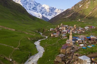 Kerala and Ladakh – India’s Heaven on Earth, But So Different