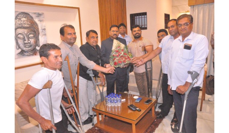 MP Prabhu Vasava Celebrates His 55th Birthday with Acts of Kindness, Sharing Moments with Differently-Abled