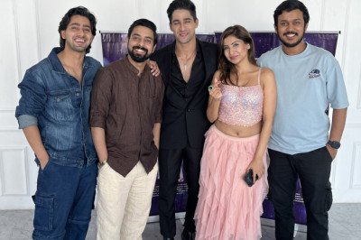 Actor Unick Malhotra & Sana Sultan Hit 'Nachi DJ Pe' Garners Immense Love from the Audience