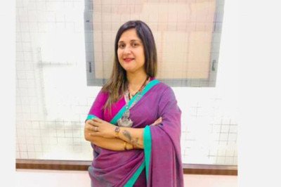 Real Pearls, Rubies & Khadi: Shalini Sharma’s ₹4 Lakh Lehenga Wins Global Acclaim
