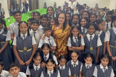 Smita Thackeray Empowers Future Through School Kit Distribution