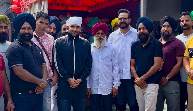 Guru Randhawa to Distribute Wheat Seeds to Flood-Affected Farmers in Punjab