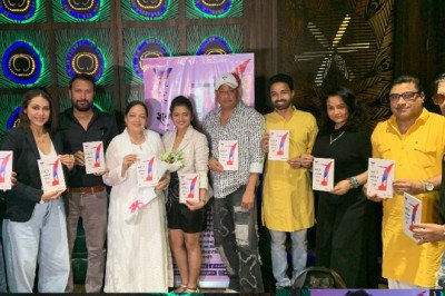 Actress Ekta Tiwari Unveils Her Book and Channel, Shabdo Mein Anekta Ekta Sang