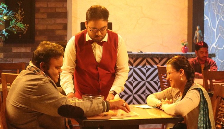 Bhabhiji Ghar Par Hain: Police Inspector Tadka Teaches a Lesson to Teeka and Tillu