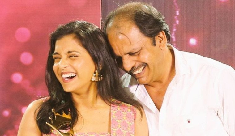 Sumbul Touqeer’s father Touqeer Khan‘s all set to make Bollywood debut