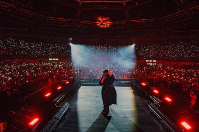 Himesh Reshammiya Electrifies Capmania Delhi with Record-Breaking Concert at Indira Gandhi Arena