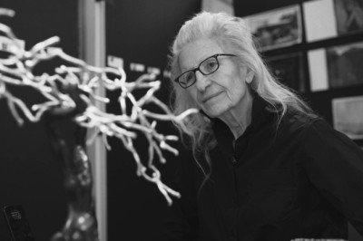 Annie Leibovitz Receives Lifetime Achievement Award, Set to Begin New Creative Chapter in India