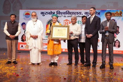  “Vuon Tinh Yeu – Prem Ki Surdhara” Wins Best International Film Award