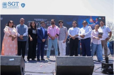 Akshay Kumar Creates Electrifying Buzz at SGT University for Bhooth Bangla Promotions