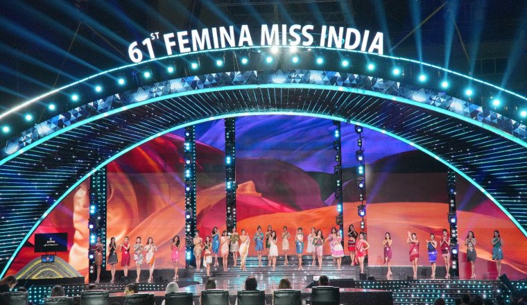 “Vishwa Sutra- Weaves of India for the World” showcased at the 61st Femina Miss India