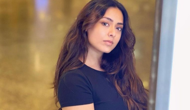 Actress Deekshha Sonalkar Tham Reflects on the Legacy of Ratan Tata